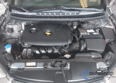 2015 Hyundai Elantra Se z USA, uszkodzony, nr VIN 5NPDH4AE4FH577511